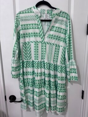 Green & White Patterned Tiered Women’s Dress